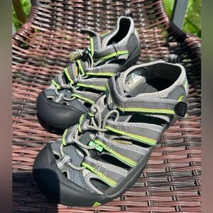 Keen Kid's Newport H2 Waterproof Sandals - Racer Gray Size 3